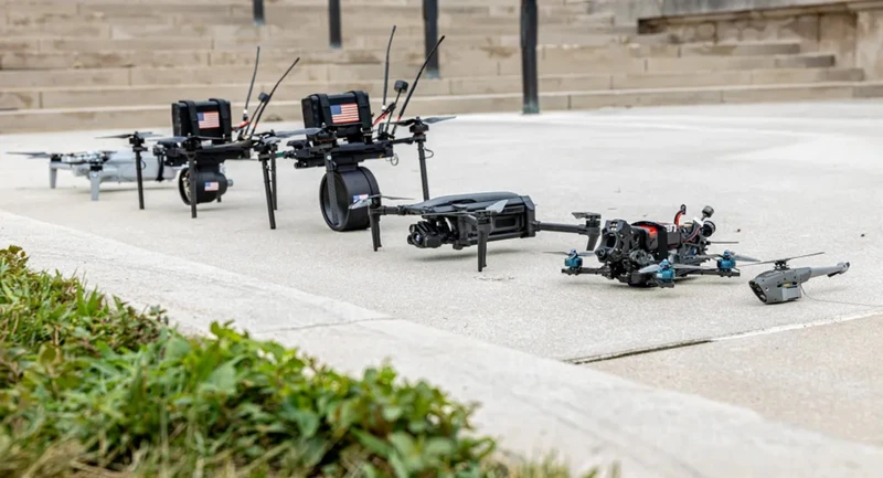 Se dispone de varios modelos en uso y otros ms en experimentacin y en menos de un ao sern comunes a la mayora de los pelotones. (USMC)